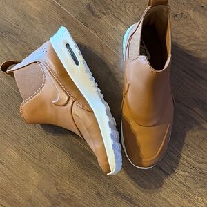 Nike Tan Ankle Booties NEVER WORN